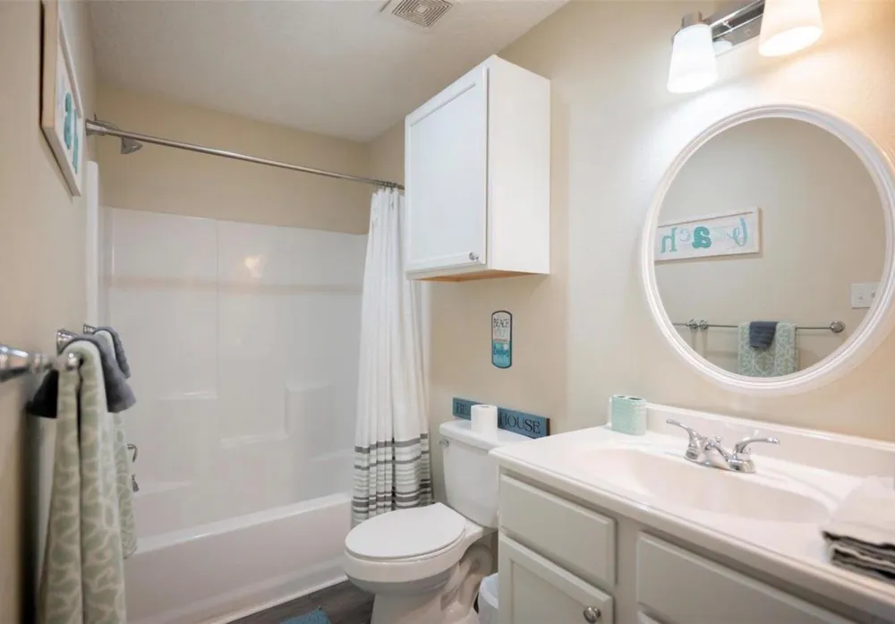 12919 Coronado Drive Freeport, TX 77541