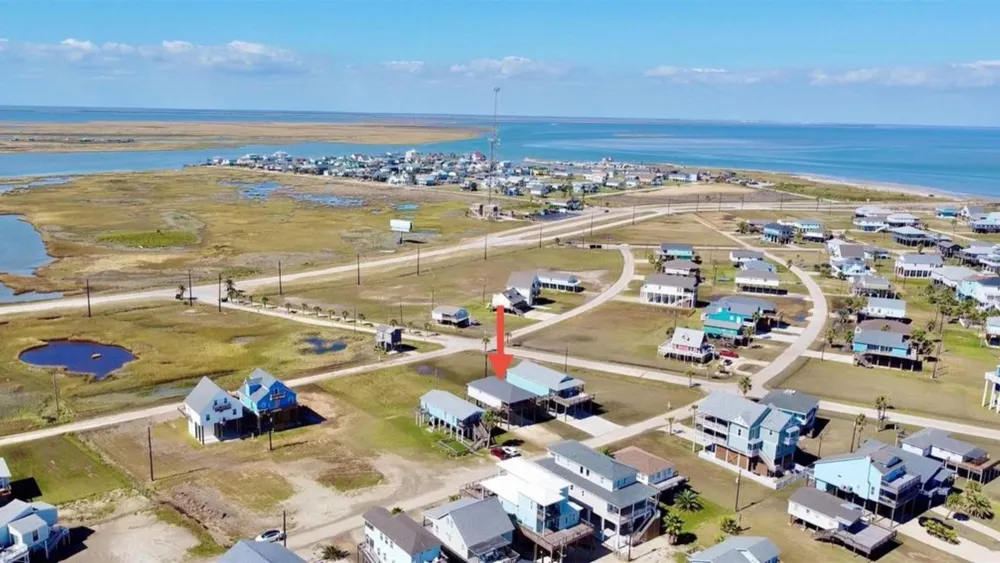 12919 Coronado Drive Freeport, TX 77541