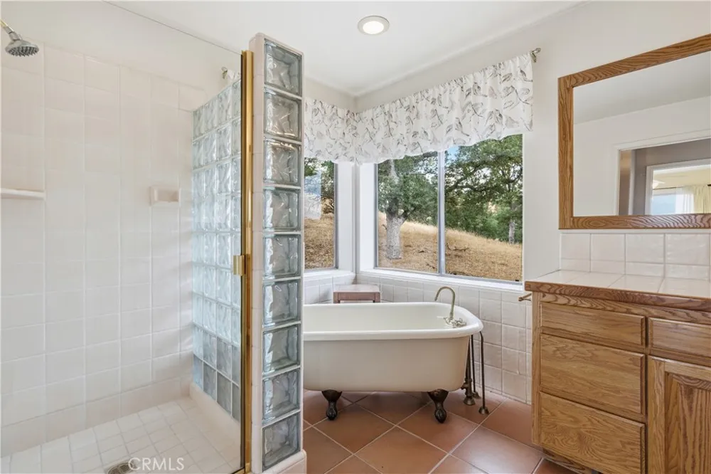 22560 Adobe Road Red Bluff, CA 96080
