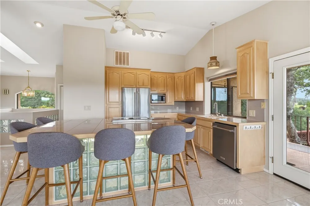 22560 Adobe Road Red Bluff, CA 96080