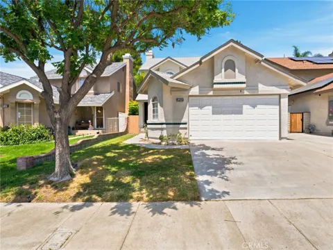 28525 Sugar Pine Way