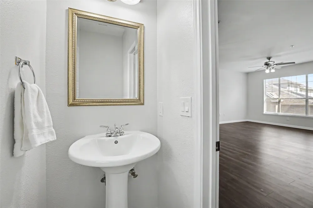 11203 Ranch Road 2222 #2203 Austin, TX 78730