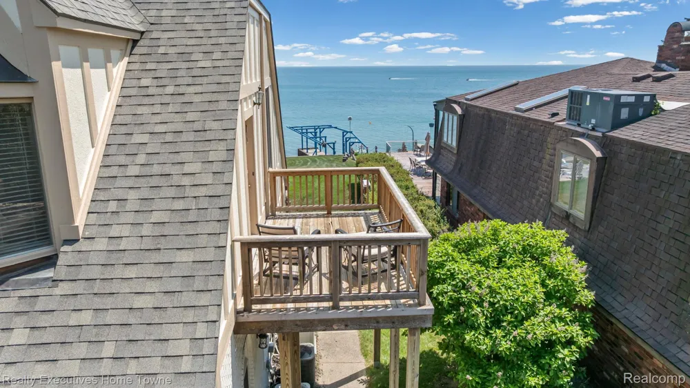 8308 Lakeshore Burtchville Township, MI 48059
