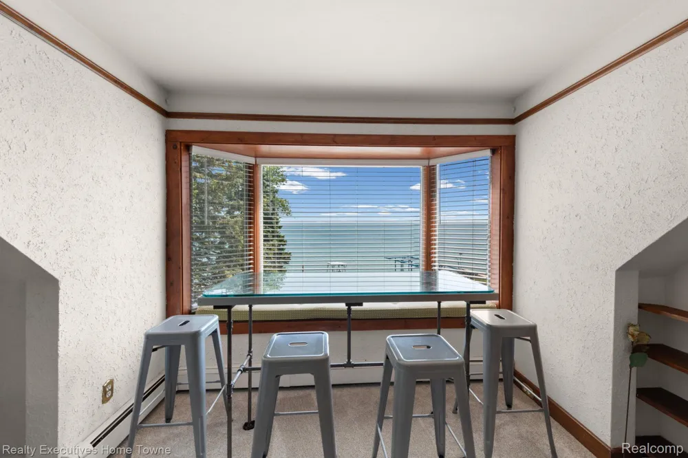 8308 Lakeshore Burtchville Township, MI 48059