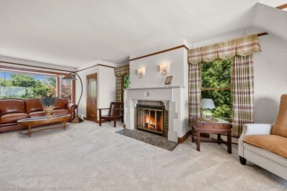 8308 Lakeshore Burtchville Township, MI 48059