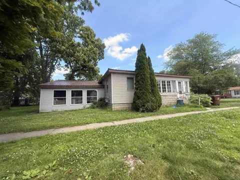 304 W Elba Street