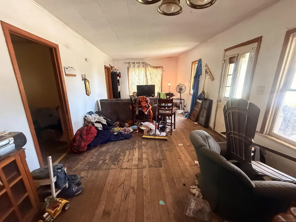 304 W Elba Street Perrinton Village, MI 48871