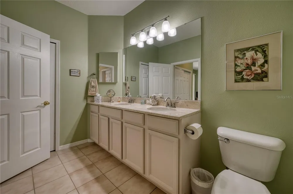 4019 CASCADE FALLS DRIVE Sarasota, FL 34243