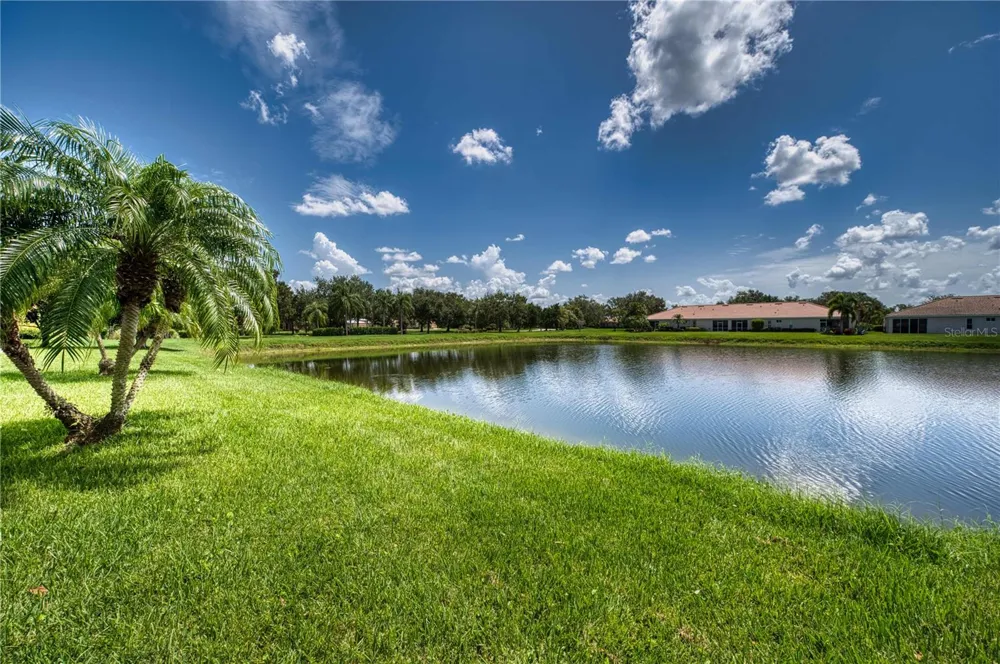 4019 CASCADE FALLS DRIVE Sarasota, FL 34243