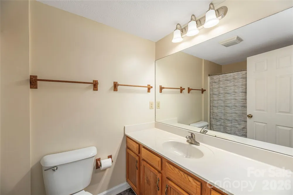 59 Nazarene Way Waynesville, NC 28785