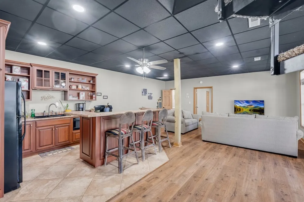 700 Falls Rd Monterey, TN 38574