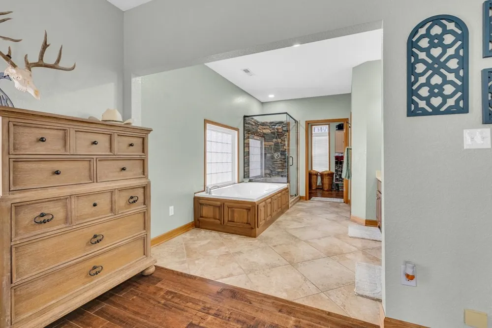 700 Falls Rd Monterey, TN 38574
