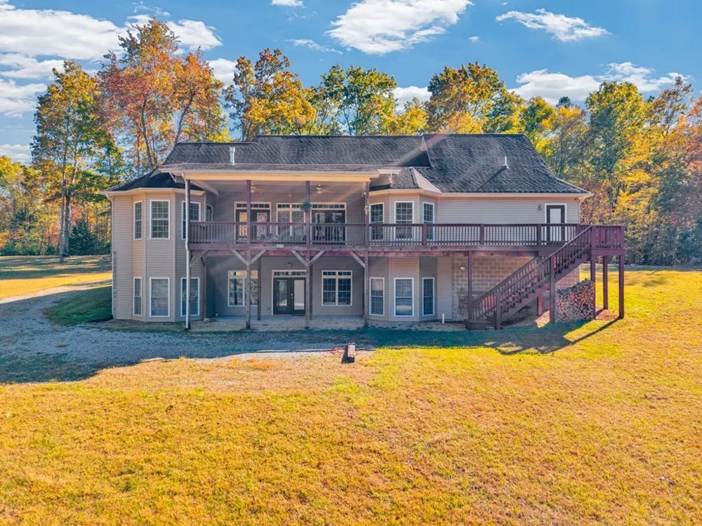700 Falls Rd Monterey, TN 38574