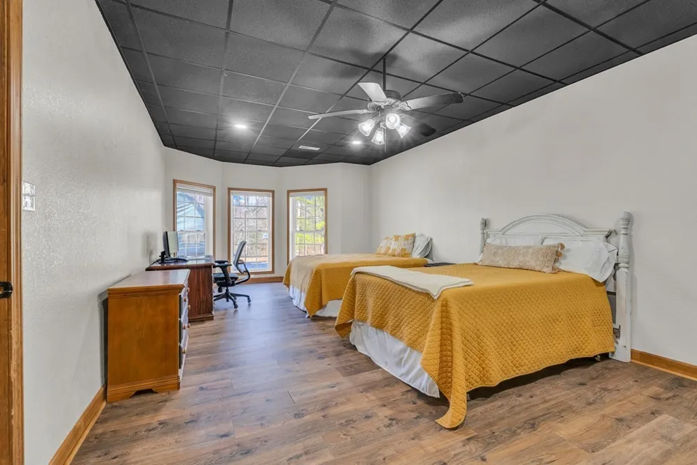 700 Falls Rd Monterey, TN 38574
