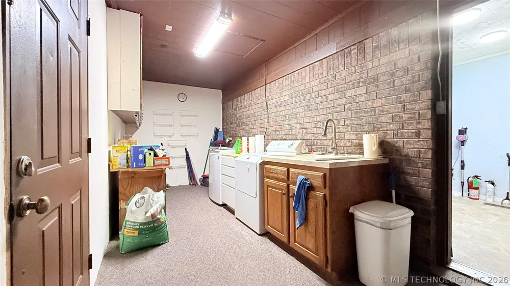 13745 E 223rd Street S Webbers Falls, OK 74470