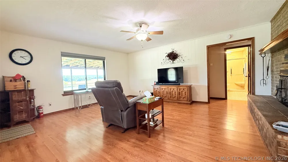 13745 E 223rd Street S Webbers Falls, OK 74470