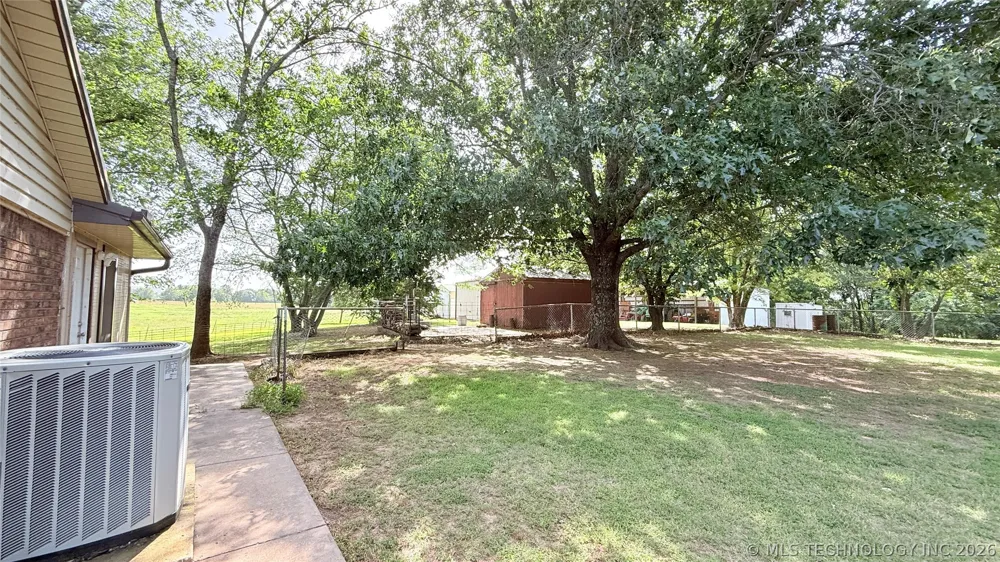 13745 E 223rd Street S Webbers Falls, OK 74470