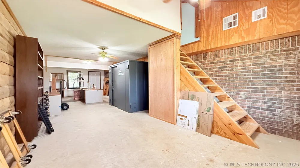 13745 E 223rd Street S Webbers Falls, OK 74470