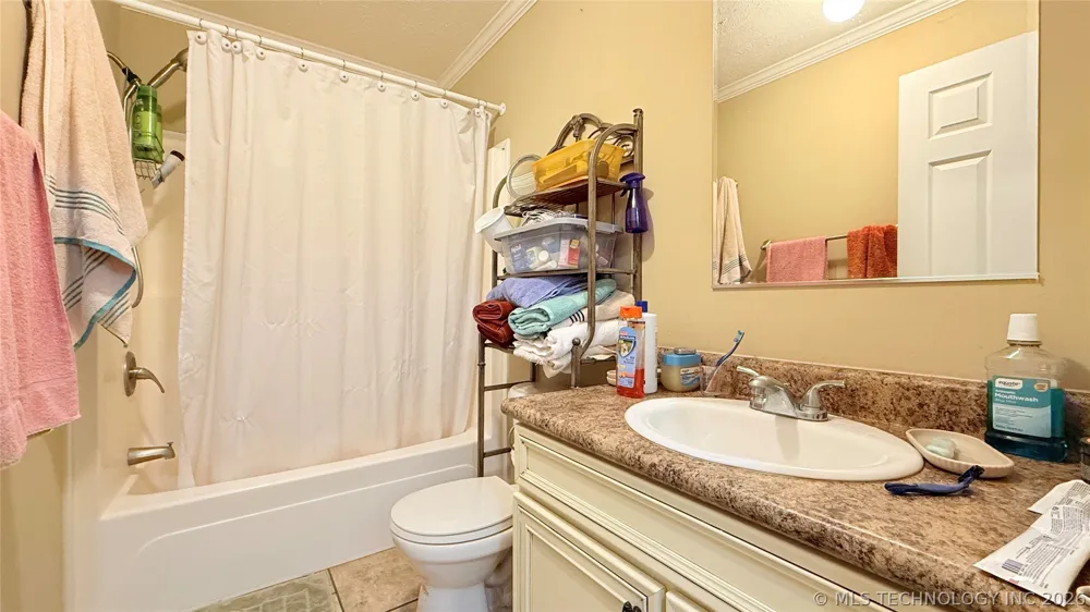 13745 E 223rd Street S Webbers Falls, OK 74470