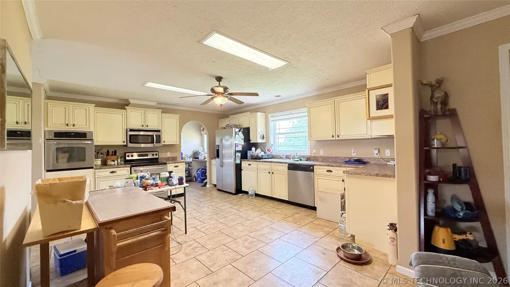 13745 E 223rd Street S Webbers Falls, OK 74470