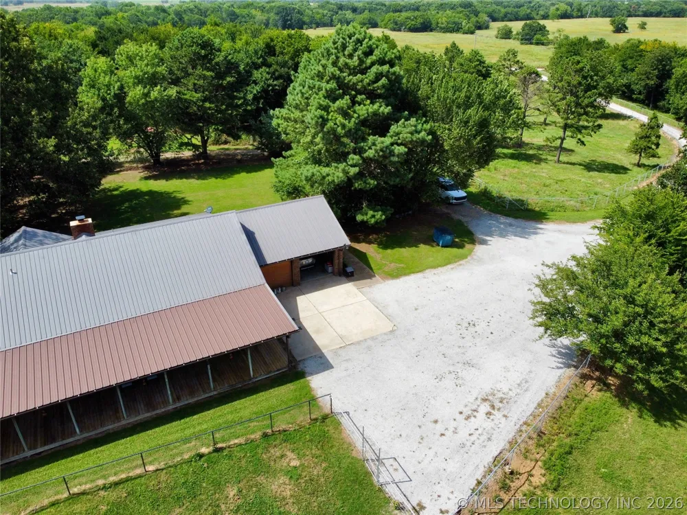 13745 E 223rd Street S Webbers Falls, OK 74470