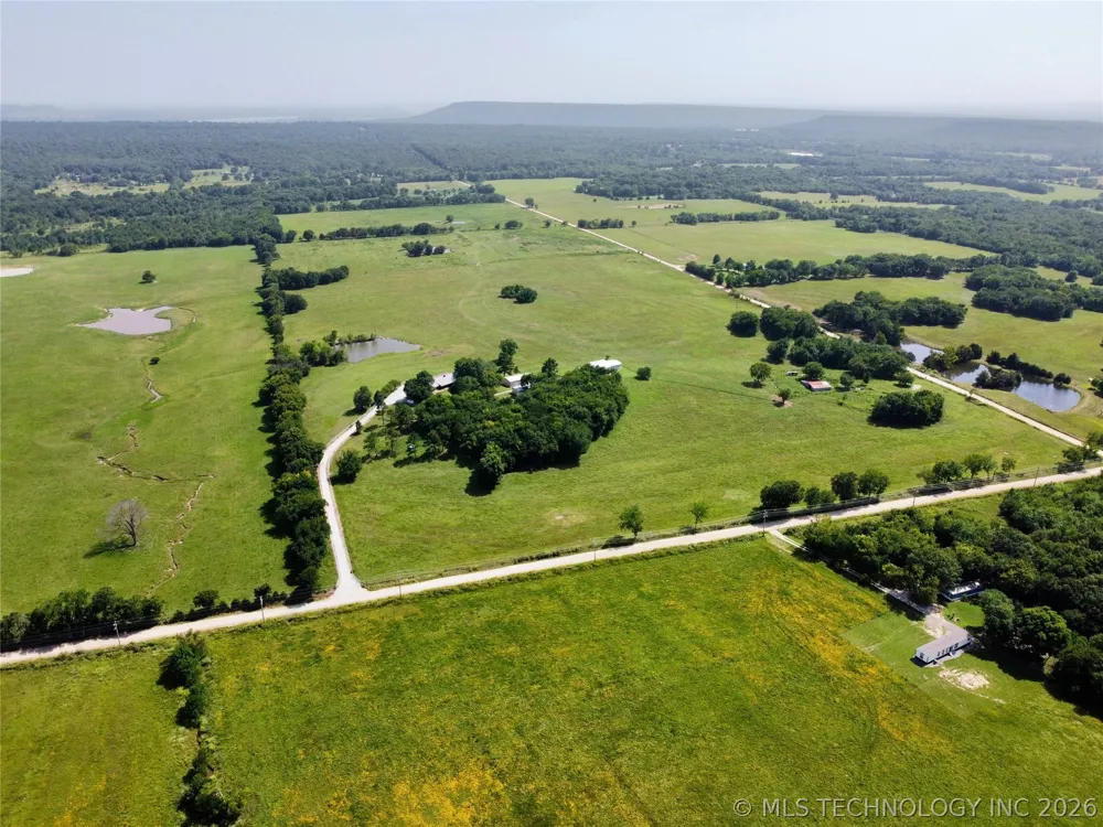 13745 E 223rd Street S Webbers Falls, OK 74470