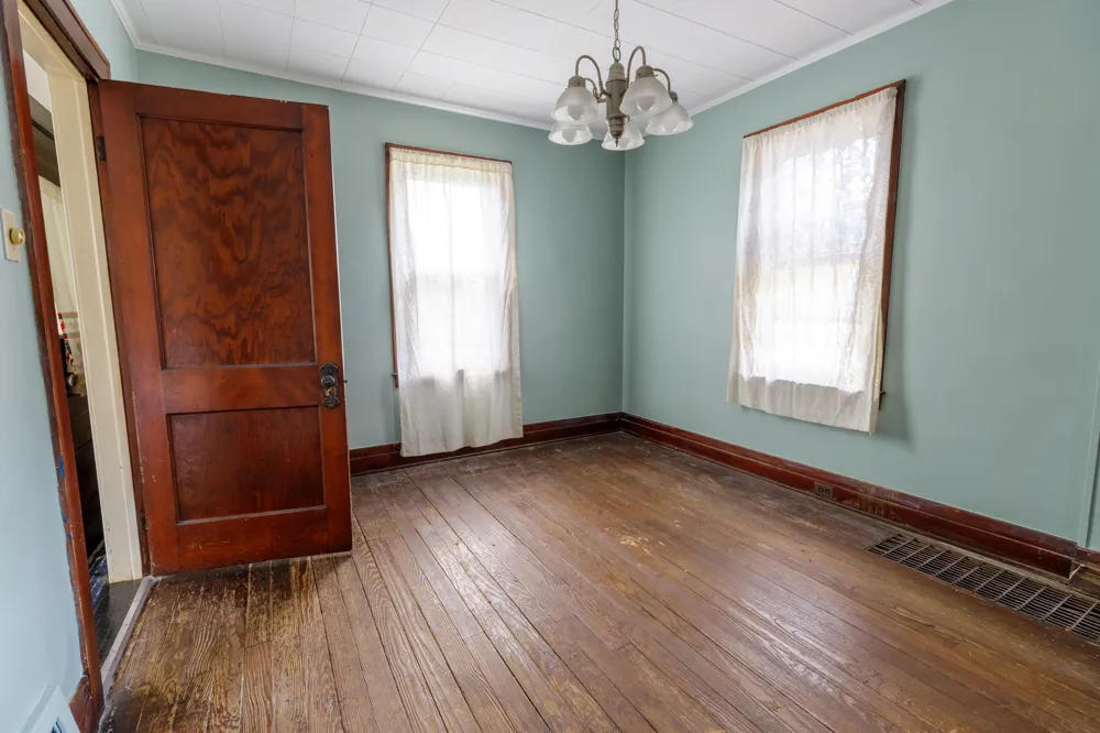 360 Burke Street River Rouge City, MI 48218