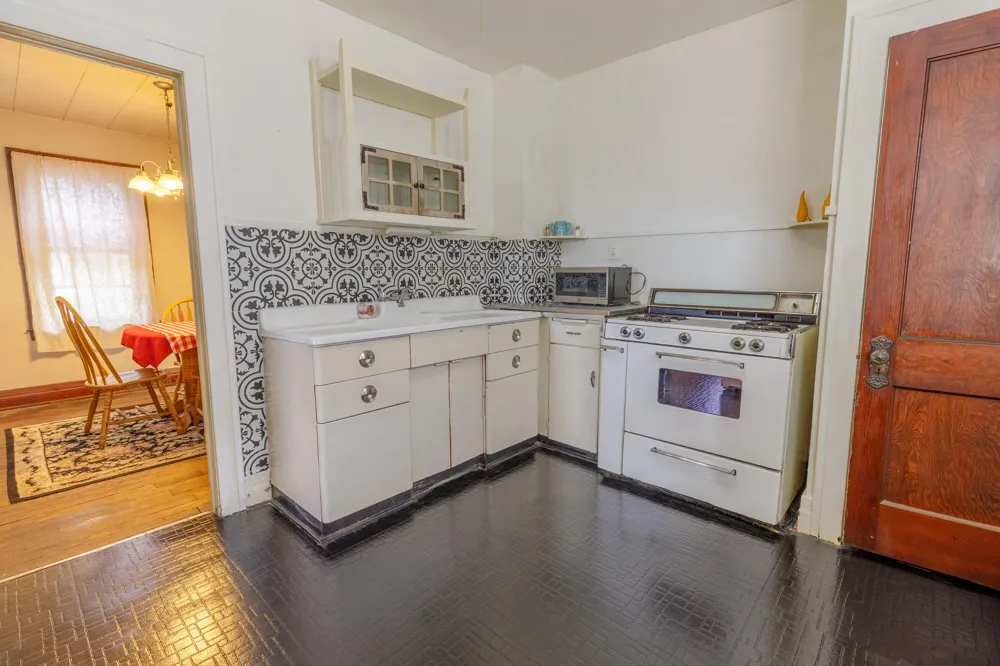 360 Burke Street River Rouge City, MI 48218