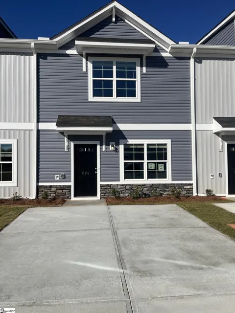 406 Speyside Lane