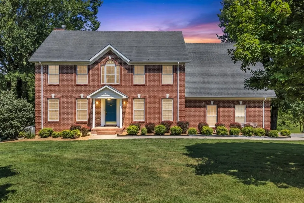 141 W Laurel Ave McMinnville, TN 37110