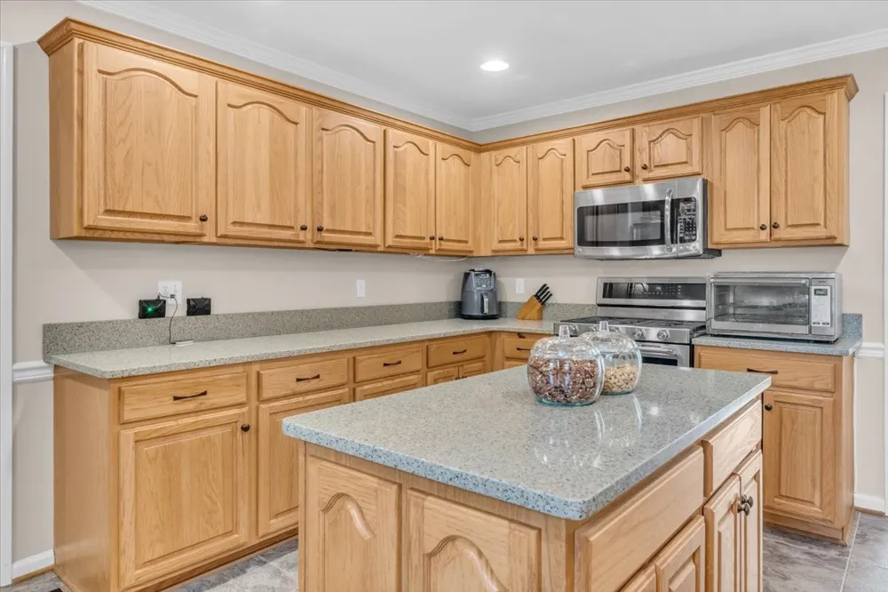 141 W Laurel Ave McMinnville, TN 37110