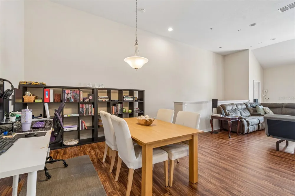 21041 SUNPOINT WAY #201 Lutz, FL 33558