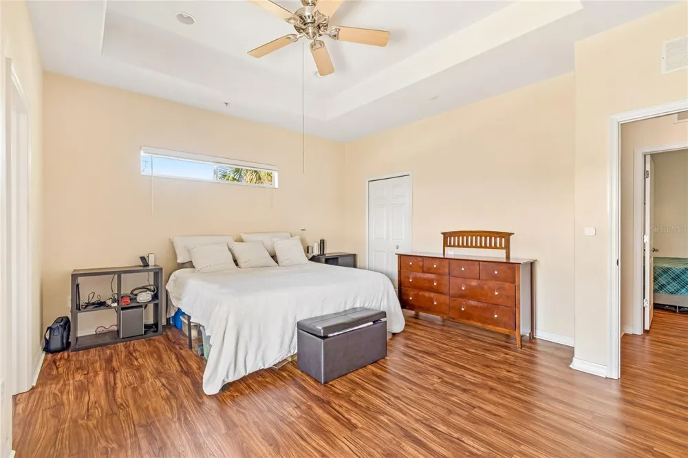 21041 SUNPOINT WAY #201 Lutz, FL 33558