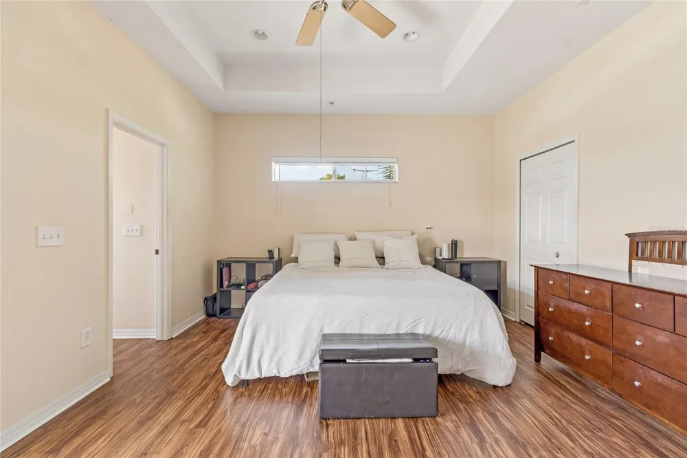 21041 SUNPOINT WAY #201 Lutz, FL 33558