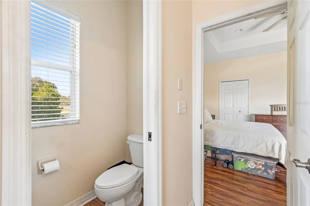21041 SUNPOINT WAY #201 Lutz, FL 33558