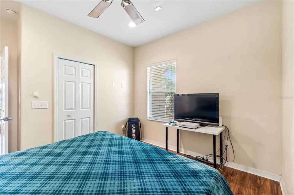 21041 SUNPOINT WAY #201 Lutz, FL 33558