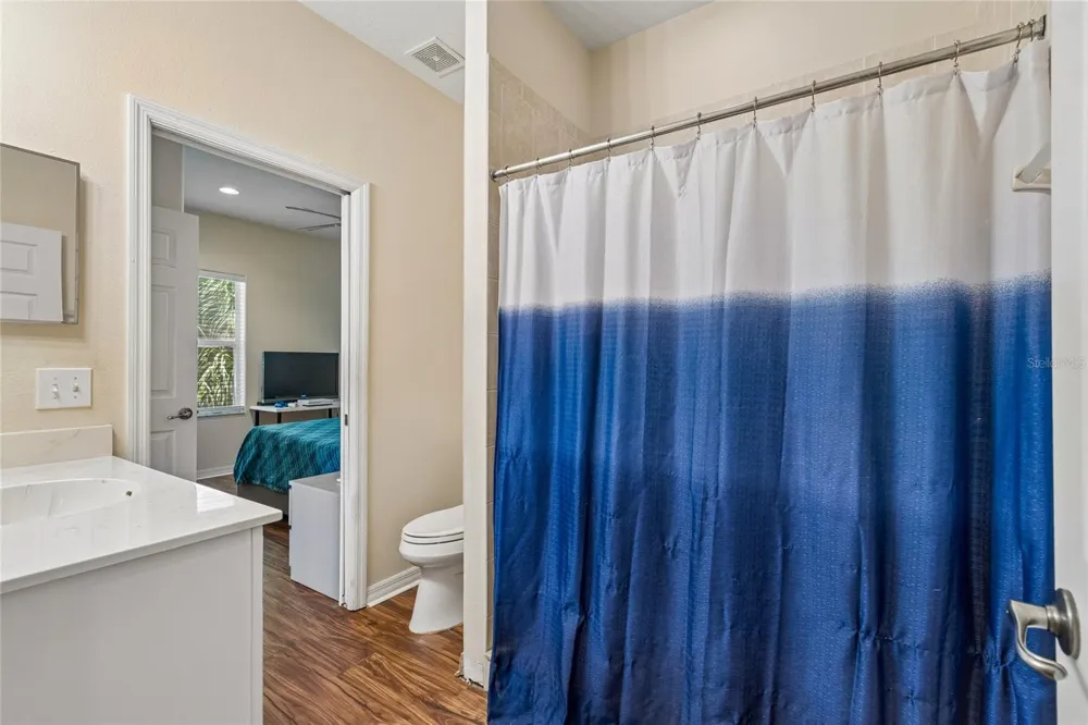 21041 SUNPOINT WAY #201 Lutz, FL 33558