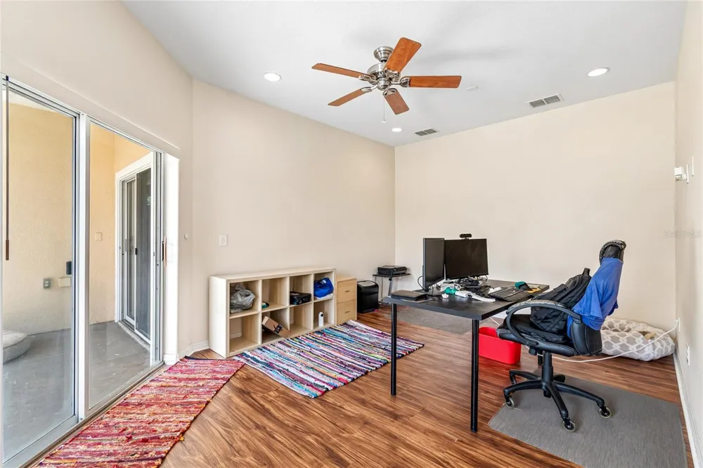 21041 SUNPOINT WAY #201 Lutz, FL 33558