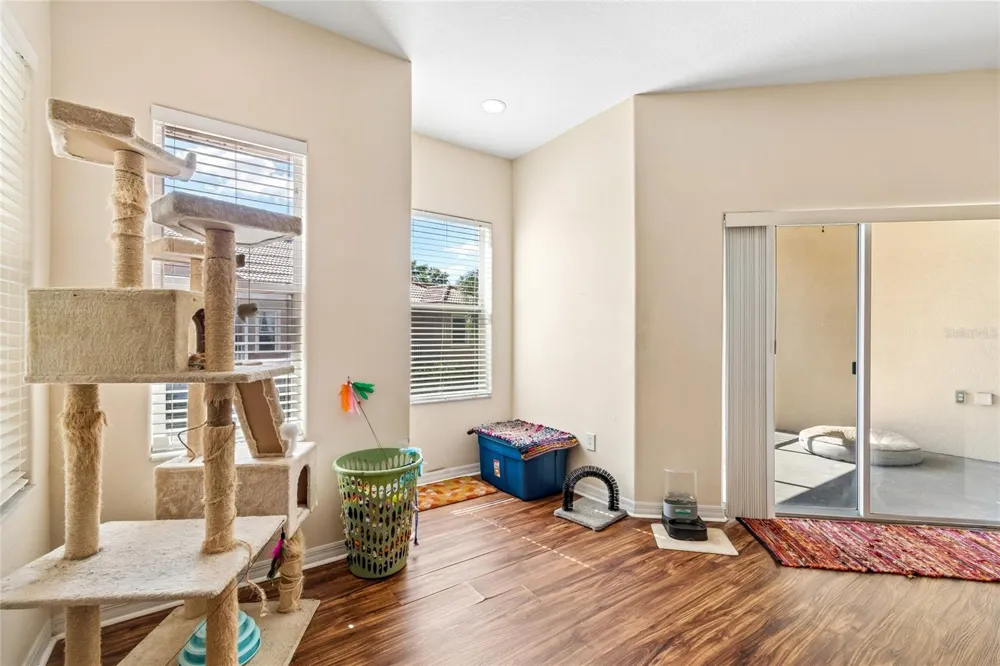 21041 SUNPOINT WAY #201 Lutz, FL 33558