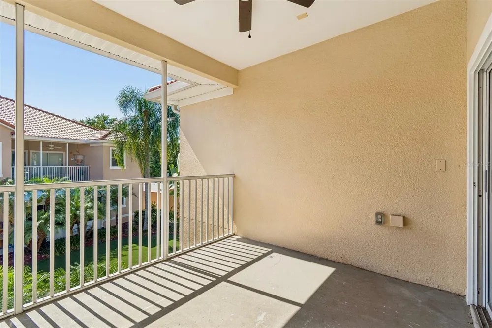 21041 SUNPOINT WAY #201 Lutz, FL 33558