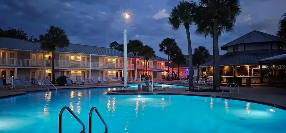 21041 SUNPOINT WAY #201 Lutz, FL 33558