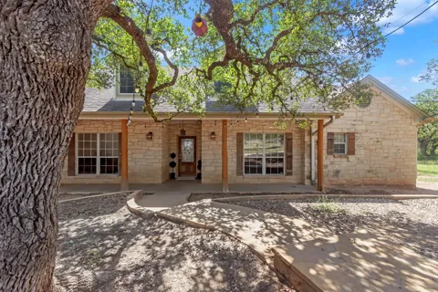 1120 Meadow Ridge Drive