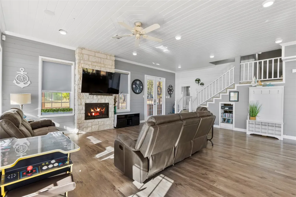 106 Jim Street Gun Barrel City, TX 75156