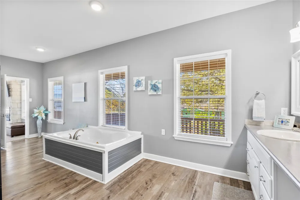 106 Jim Street Gun Barrel City, TX 75156