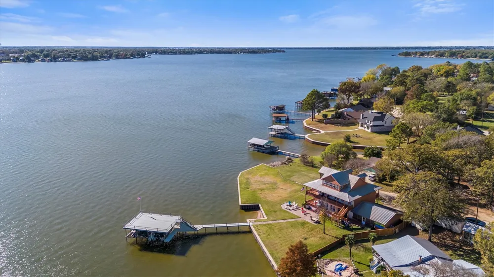 106 Jim Street Gun Barrel City, TX 75156