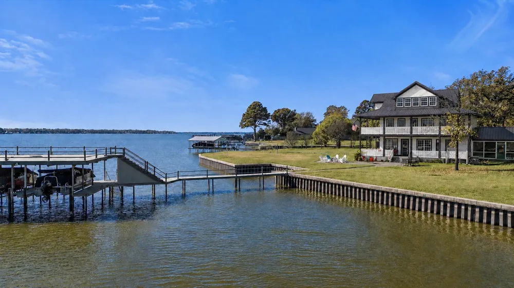 106 Jim Street Gun Barrel City, TX 75156