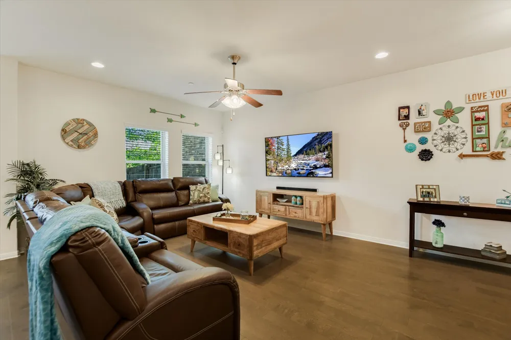 2304 S Lakeline Boulevard #262 Cedar Park, TX 78613