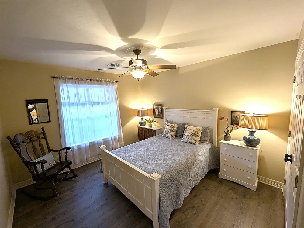 7500 Charlya Drive Athens, TX 75752