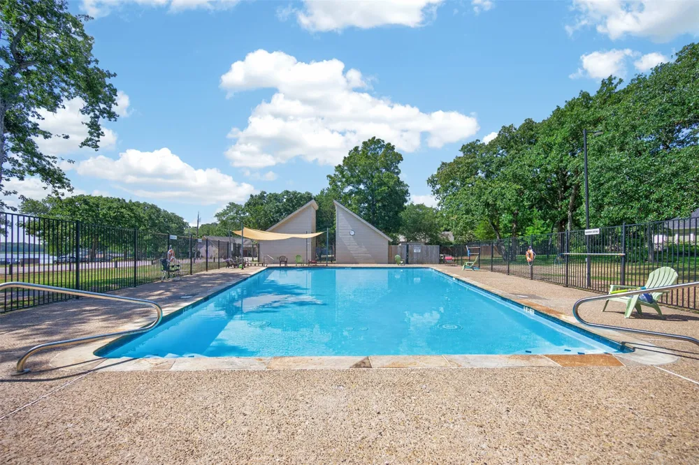 7500 Charlya Drive Athens, TX 75752