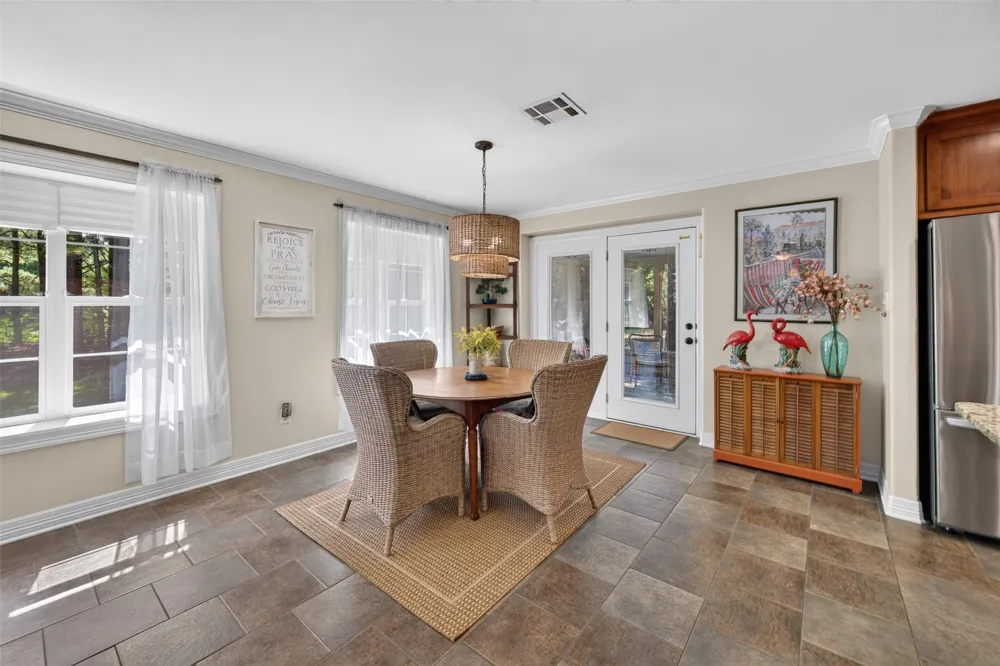 7500 Charlya Drive Athens, TX 75752